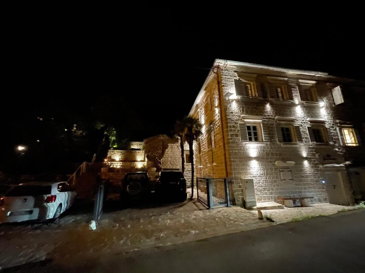 Vila Djuro Mikijelj Доньї-Столів Екстер'єр фото